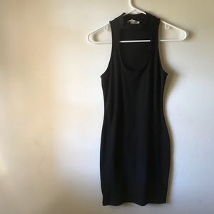 Black bodycon dress